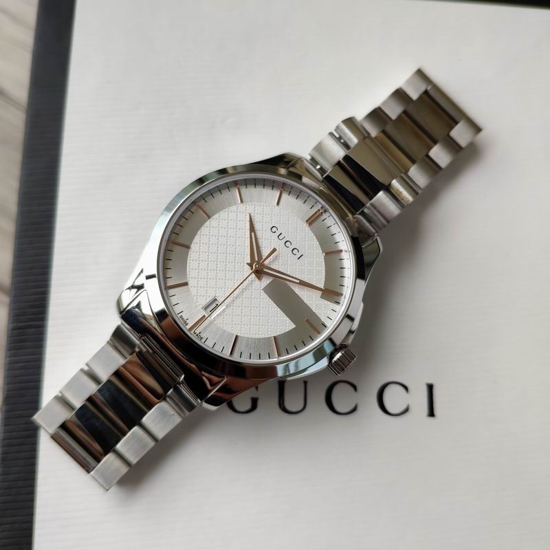 Gucci watch 080644